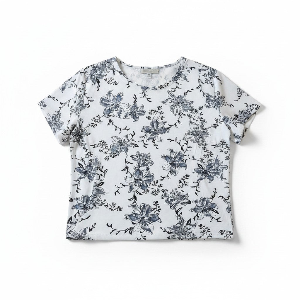 Bluză lejeră albă cu guler rotund și imprimeu floral fin negru