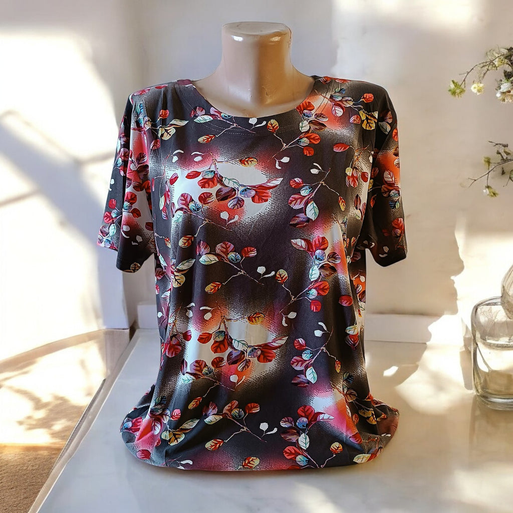 Bluză de Damă Elegantă Iris – Imprimeu Frunze de Toamnă pe Fond Negru