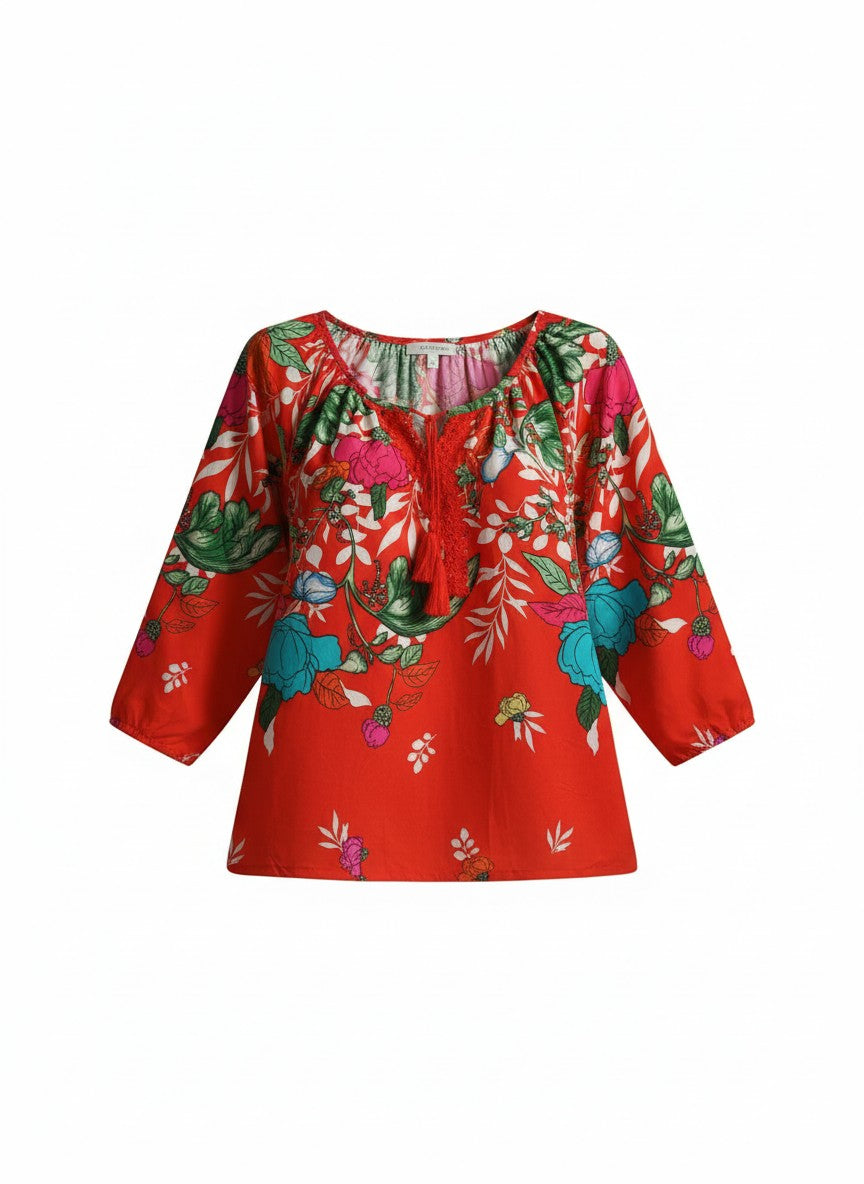 Bluză din rayon mătăsos cu croială peasant, șnur cu ciucuri si broderie florală unică