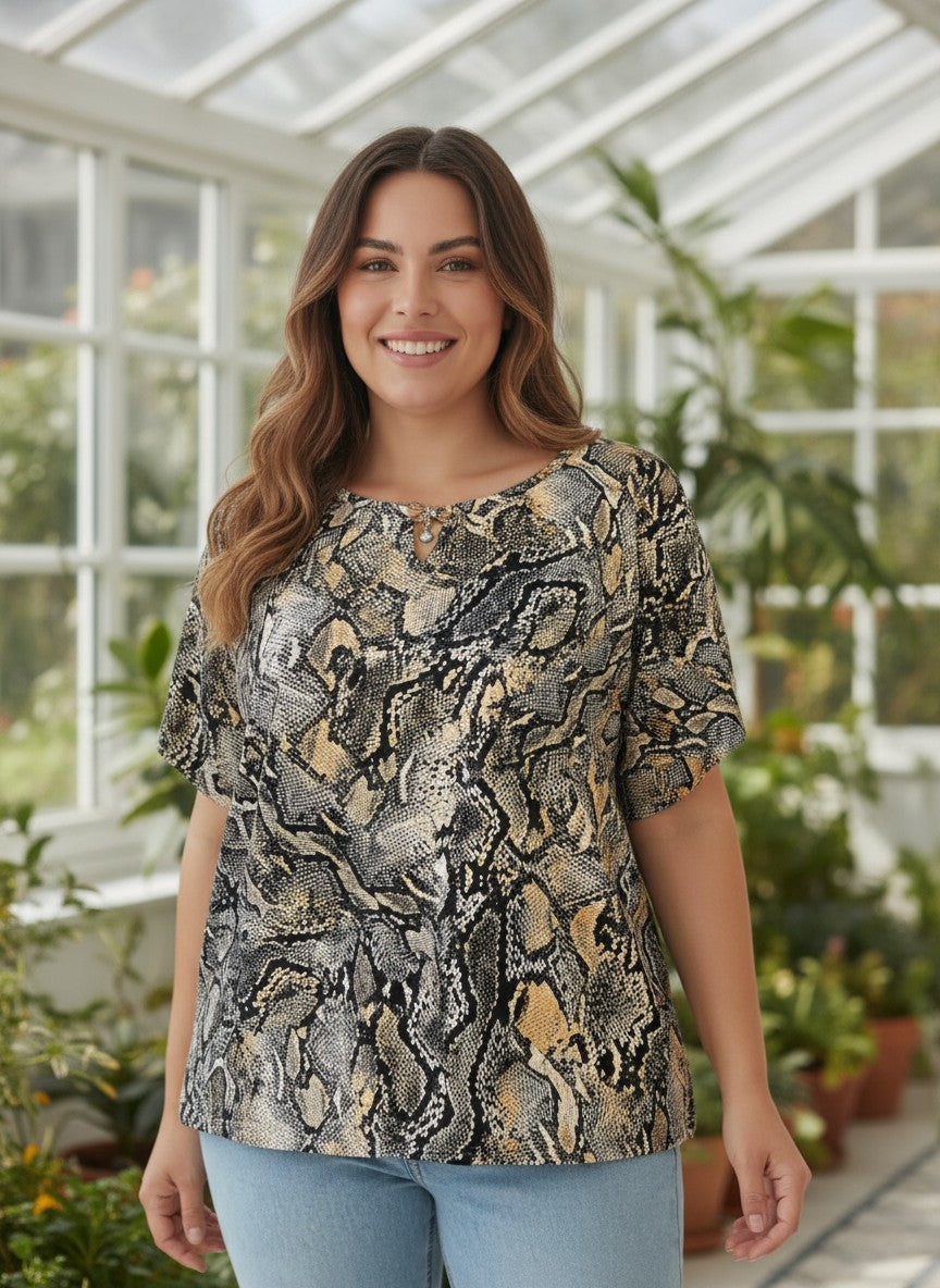 Bluza Sahara Snake – Confort și Stil Animal Print